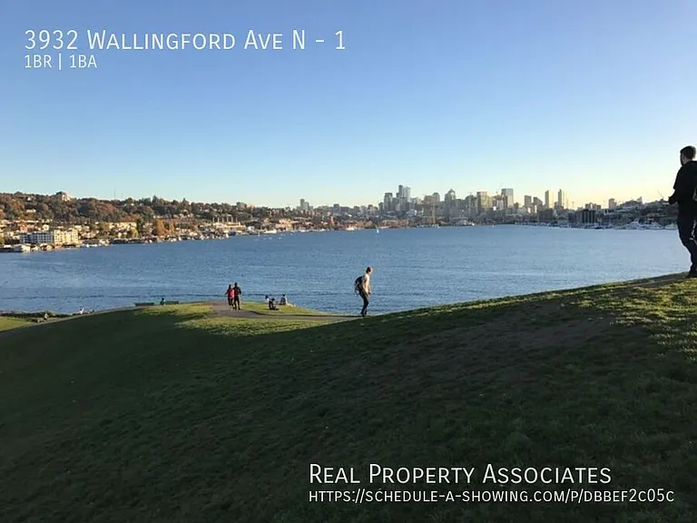3932 Wallingford Ave N #1 — Photo 15