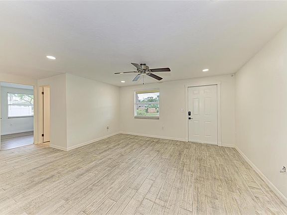 2nd image of 4319 AUGUSTINE AVENUE