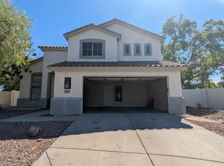 204 W Goldfinch Way, Chandler, AZ 85286