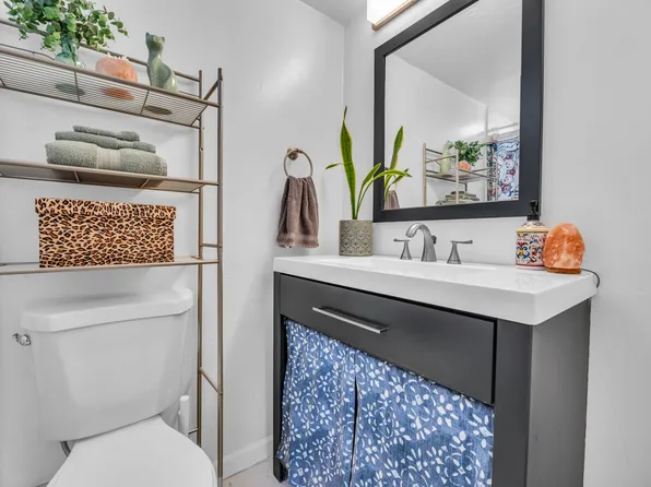 4310 N 17th St, Phoenix, AZ 85016