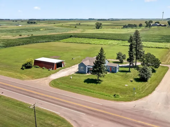 1304 130th Ave, Welcome, MN 56181