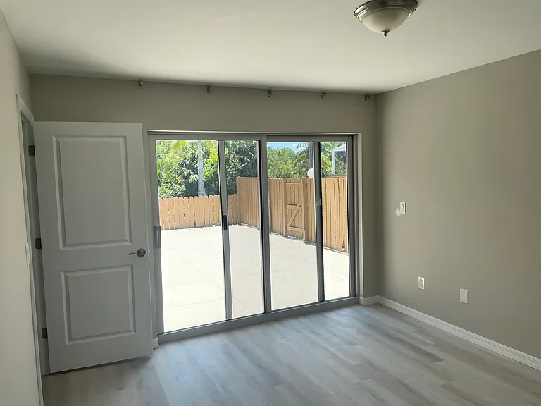 15640 Crystal Lake Dr #104 — Photo 16