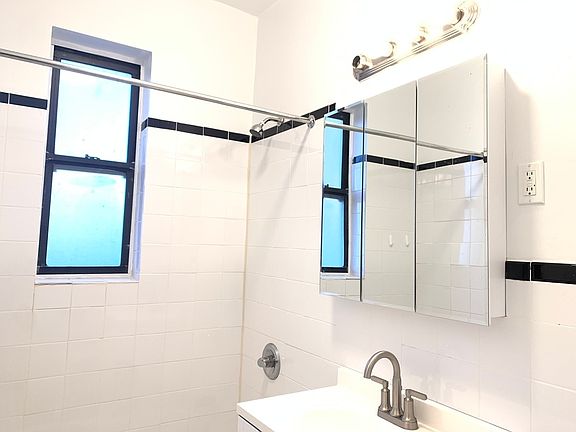 5th image of 239 Ocean Ave APT 6C