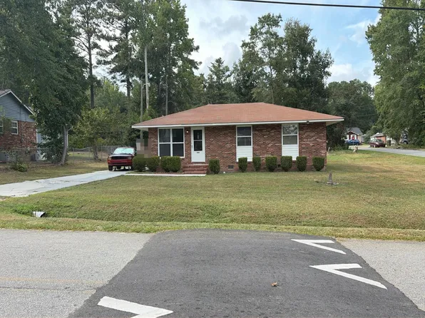 650 Robin St, Thomson, GA 30824