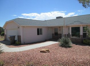 977 W Navajo Dr, Kanab, UT 84741