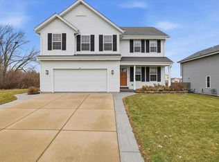 900 East Randy ROAD, Oak Creek, WI 53154