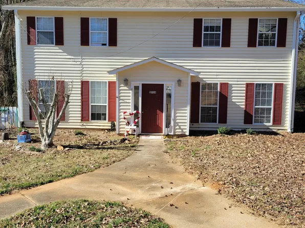 2938 Bridge Dr, Gainesville, GA 30506
