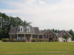 1027 Shay Fisher Rd, Chadbourn, NC 28431