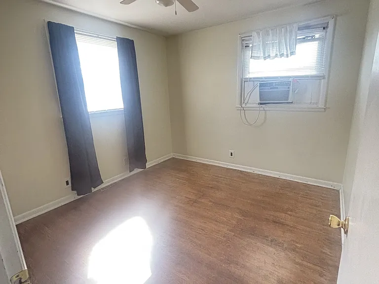 221 Bonnavue Dr — Photo 7