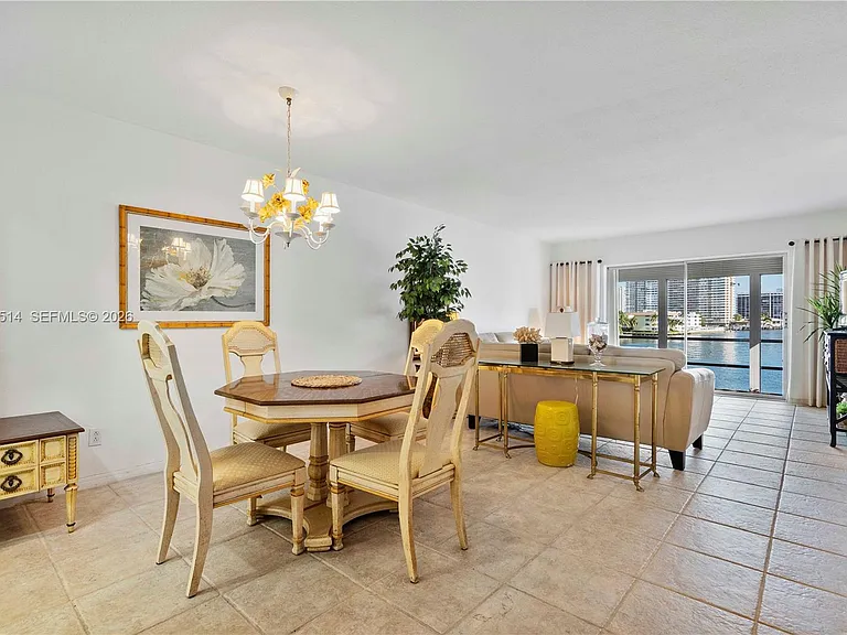 2600 Diana Dr #311 — Photo 19