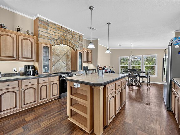 3rd image of 11529 Old Stoney Rd