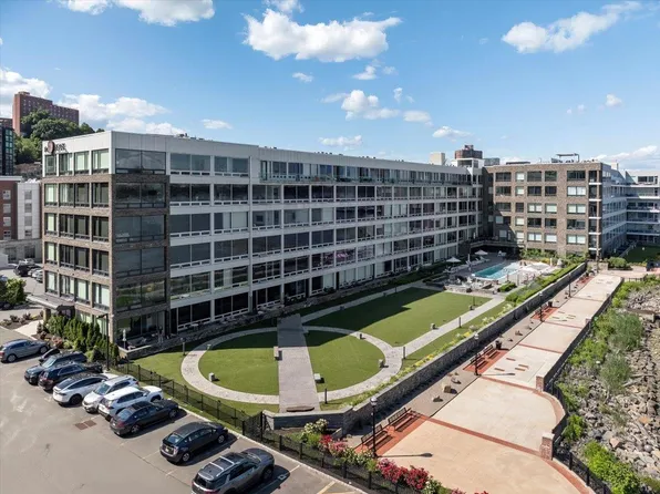 9 Somerset Lane image 45 of 46