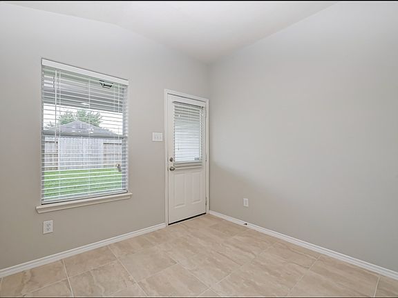 3rd image of 26611 Marble Falls Bnd