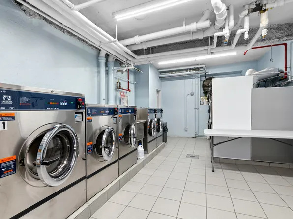 23-20 Bell Boulevard image 16 of 18