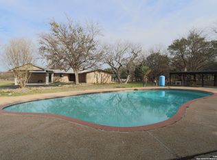 5420 Hollyhock Rd, San Antonio, TX 78240