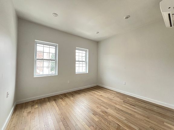 3rd image of 79 Stuyvesant Ave #2A