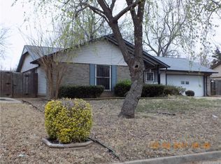 2117 W Haskell St, Tulsa, OK 74127