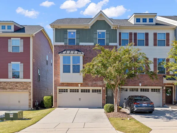 1012 Drayman Pl, Apex, NC 27502