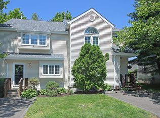 6 W Meadow Ln #5, Middletown, CT 06457