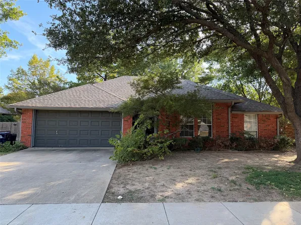 2604 Oak Park Dr, Denton, TX 76209