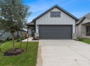 183 Coppers Way, Elgin, TX 78621
