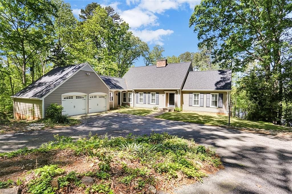 Vrbo Com 321064 Lakefront Gorgeous Views Boat Available Lake House Rentals Vacation Rental House Rental