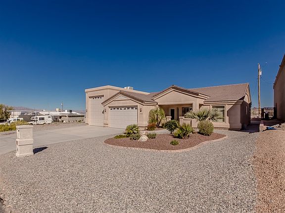 4th image of 2901 Oakridge Dr