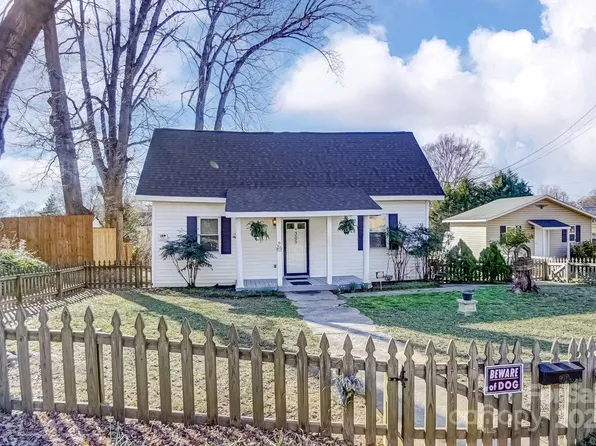 305 S Clay St, Gastonia, NC 28052