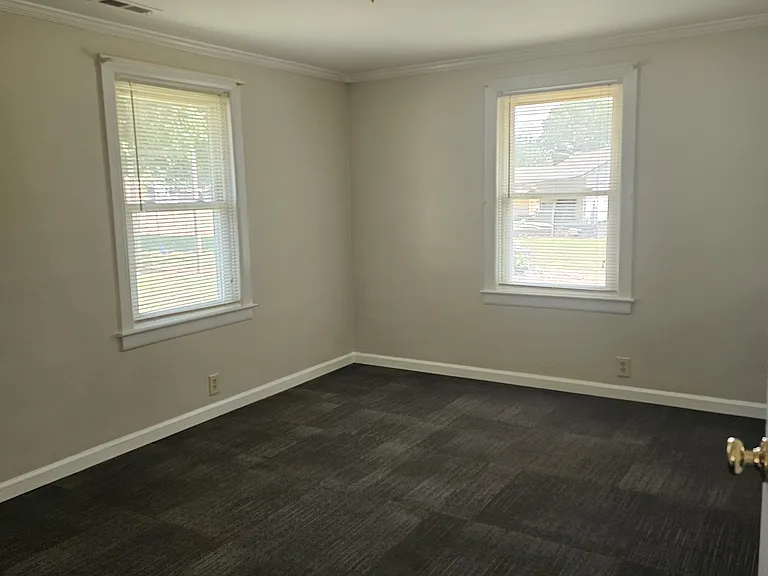 100 Coley Cir — Photo 12