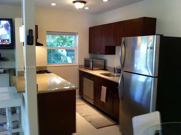 101 Collins Ave #1 — Photo 10