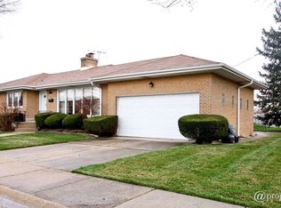 4443 N Potawatomie Ave, Chicago, IL