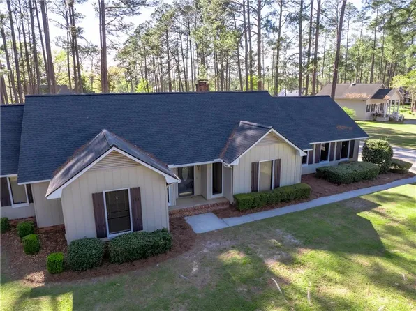 180 Heritage Cir, Blackshear, GA 31516