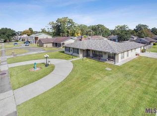 900 Wooddale Blvd, Baton Rouge, LA 70806