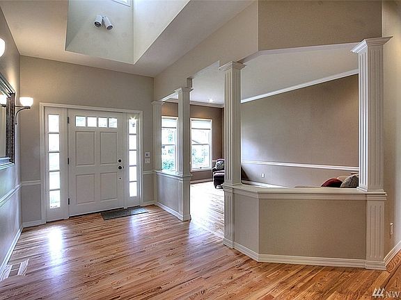 2nd image of 11211 Lake Steilacoom Dr SW