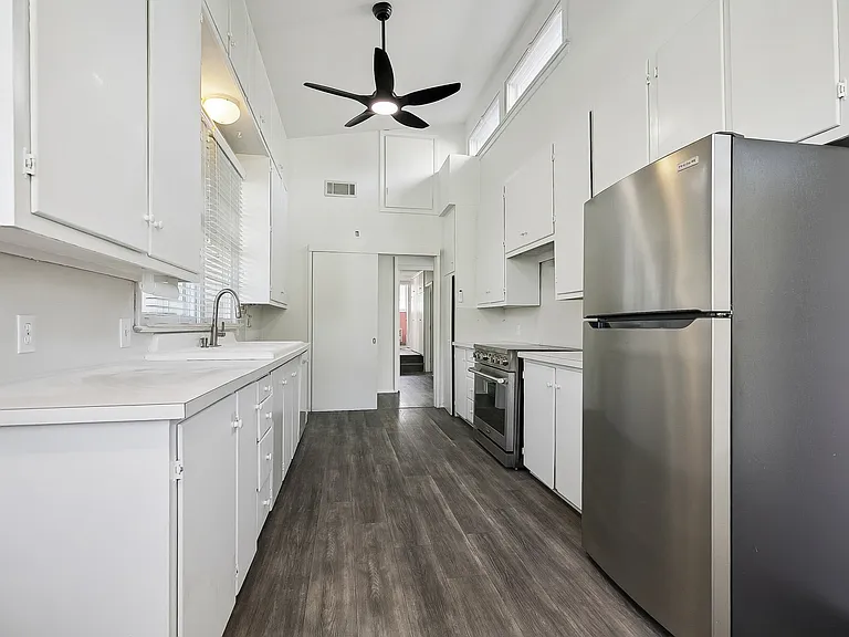 1322 Knollwood Dr — Photo 7