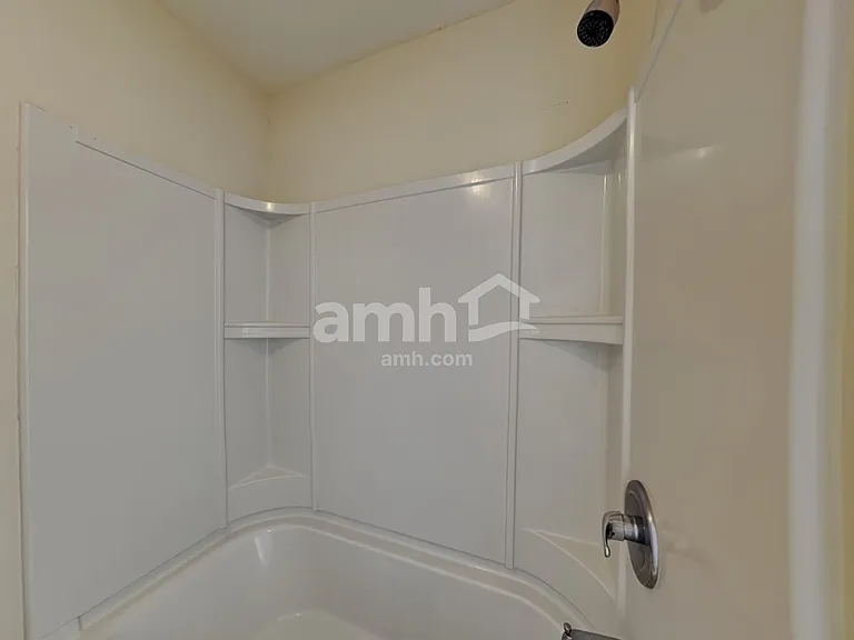 110 Dynasty Ln — Photo 17