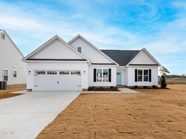 4502 Fairhaven Drive W, Wilson, NC 27893