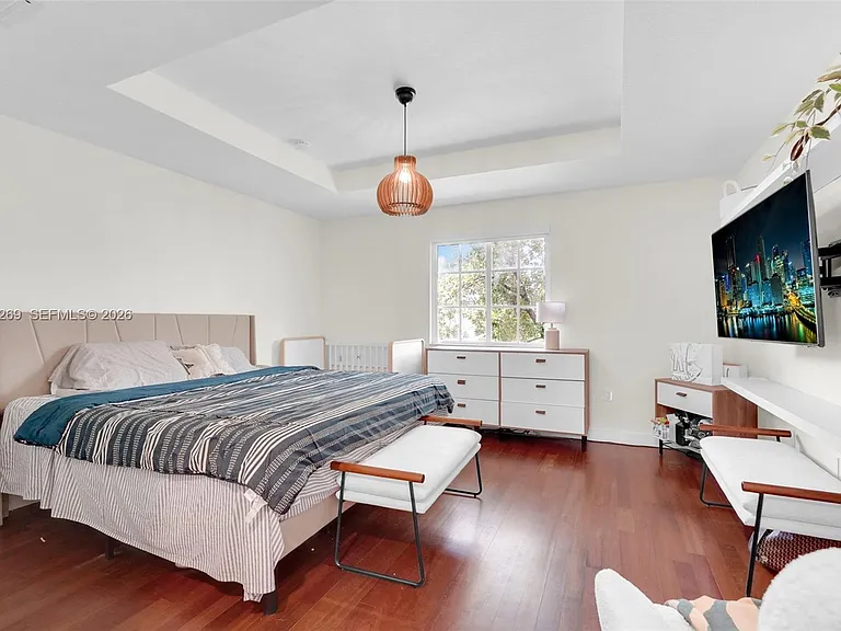 738 NE 90th St #207 — Photo 9