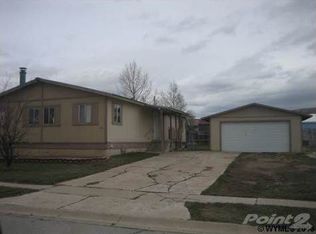 192 Lupine Dr, Evanston, WY 82930