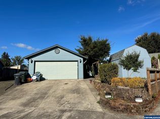 519 Sunrise Ct, Jefferson, OR 97352