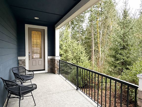2nd image of 22353 SE 43rd Pl