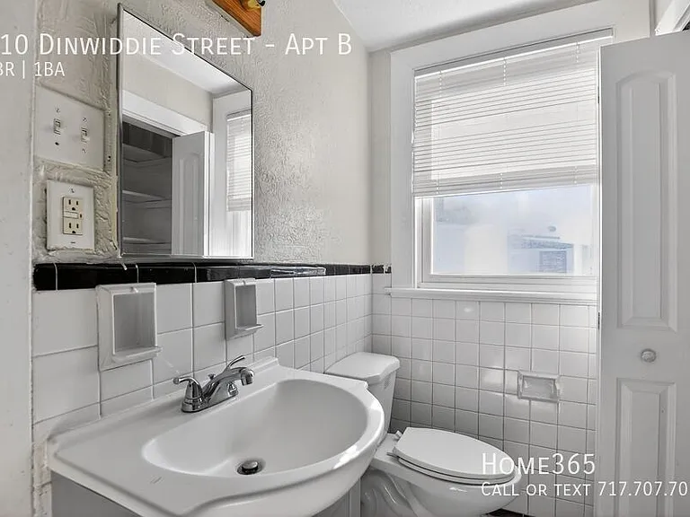 710 Dinwiddie St #B — Photo 12