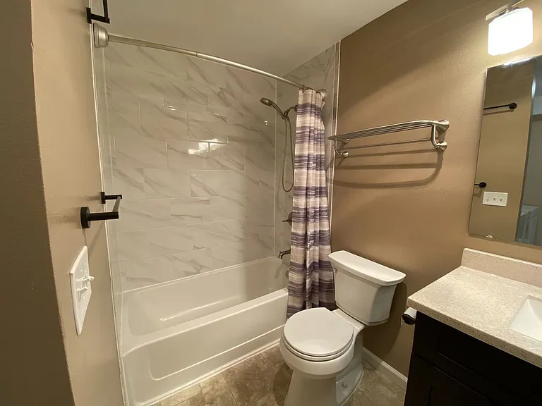 936 Village Way — Photo 20