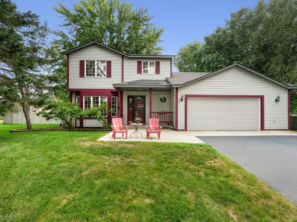 8065 Jocelyn Ave S, Cottage Grove, MN 55016