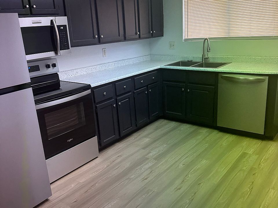 1st image of 3322 W Loma Ln Unit 2