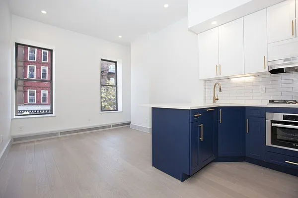Rented by Kleier Residential | media 10