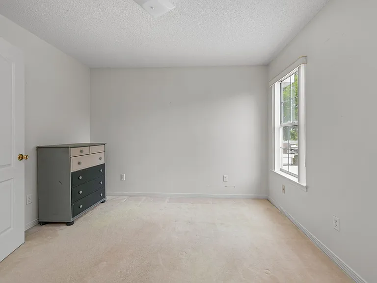 6740 Scotts Pl — Photo 26