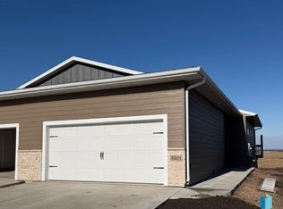 3501 S Heather Ave, Sioux Falls, SD 57106