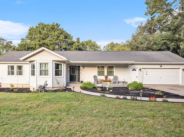 66414 Red Pine Cir, Sturgis, MI 49091