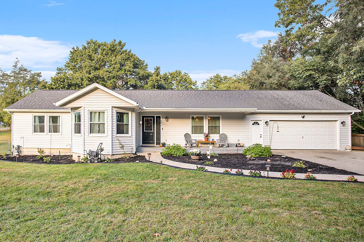 66414 Red Pine Cir photo 1